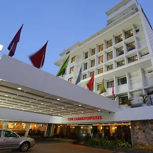 4* Hotel The International