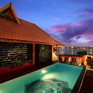 5* Hotel Ginger House Museum